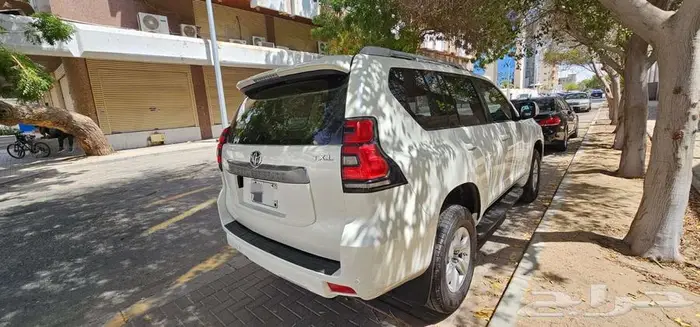 برادو موديل 2019 قير اتوماتيك 4 سلندر دبل ( ماشي 200 الف) 3