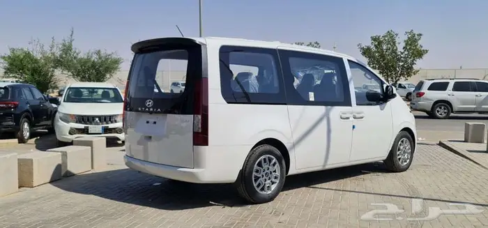 هيونداي ستاريا 9 راكب ديزل اتوماتيك 2025 3