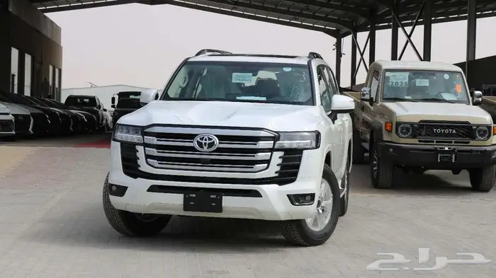 لاند كروزر جي اكس ار 2025 L2 بنزين كاش واقساط 3