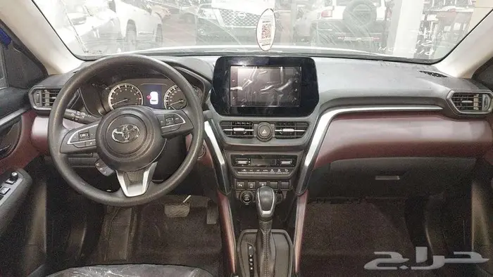 أوربان كروز استندر 2024 سعودي كحلي 6