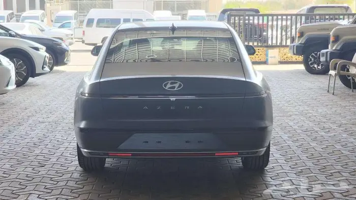 هيونداي ازيرا GLS خليجي 2025 كاش وأقساط 5