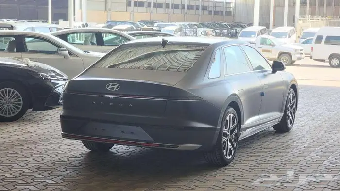 هيونداي ازيرا GLS خليجي 2025 كاش وأقساط 3