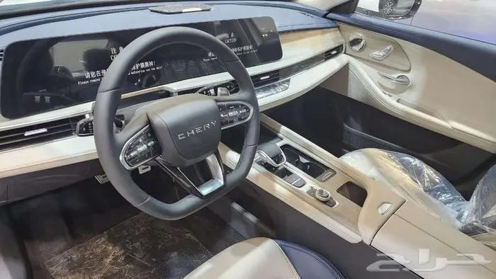 شيري اريزو 8 2025 لاكجري عرض خاص اللون ابيض 83400 3