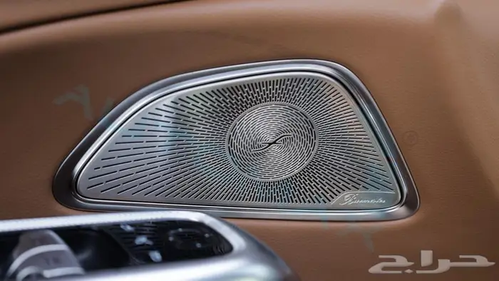 مرسيدس بنز اي 300 2025 خليجي اصفار مع ضمان الوكيل 32