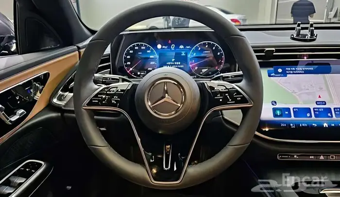 مرسيدس إي كلاس Mercedes E-Class 200 موديل 2025 7