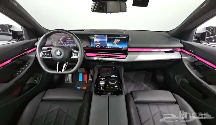 بي ام دبليو BMW 5 Series 520i M Sport Special Edition 2025 11