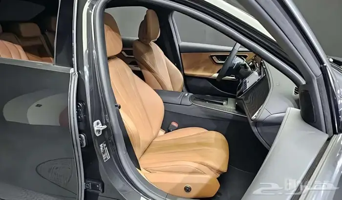مرسيدس إي كلاس Mercedes E-Class 200 موديل 2025 14