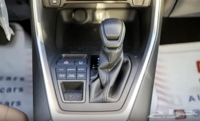 تويوتا راف فور LEدبل 4X4موديل 2025 12