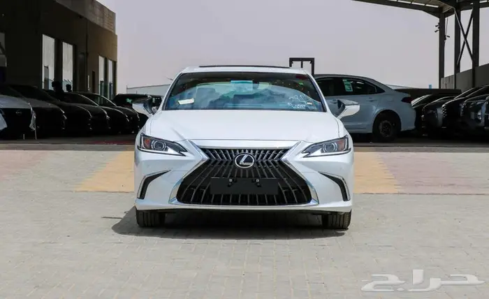 لكزس ES250 متوفره 2025 ب افضل الاسعار كاش او اقصاد 4
