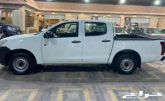 للبيع ايسوزو ديماكس 2022 غمارتين ديزل سعودي 6