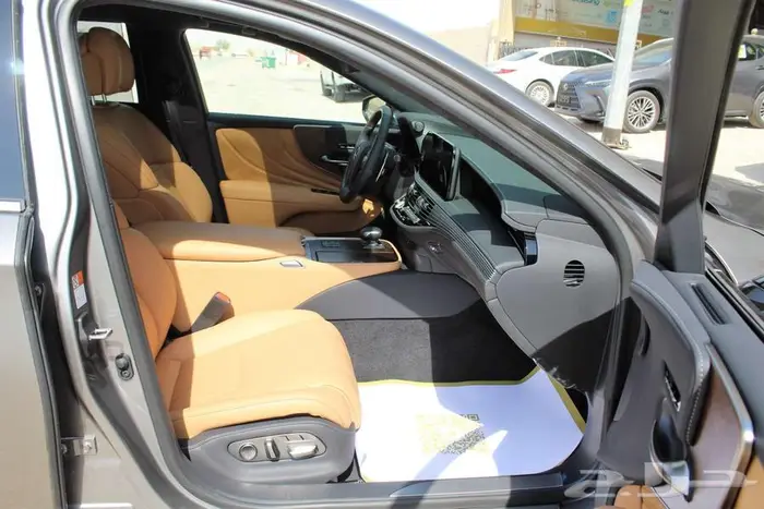 لكزس - LS 500 - CC - برستيج - فل كامل - خليجي - 2025 23