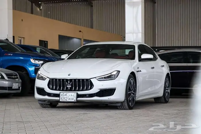 مازيراتي GT HYBRID 2022 2