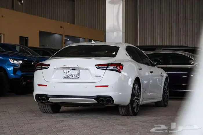 مازيراتي GT HYBRID 2022 4