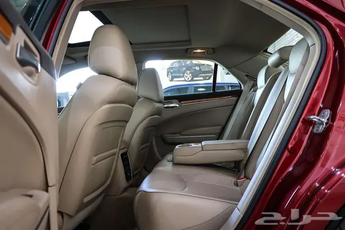 كرايزلر 300C موديل 2013 13