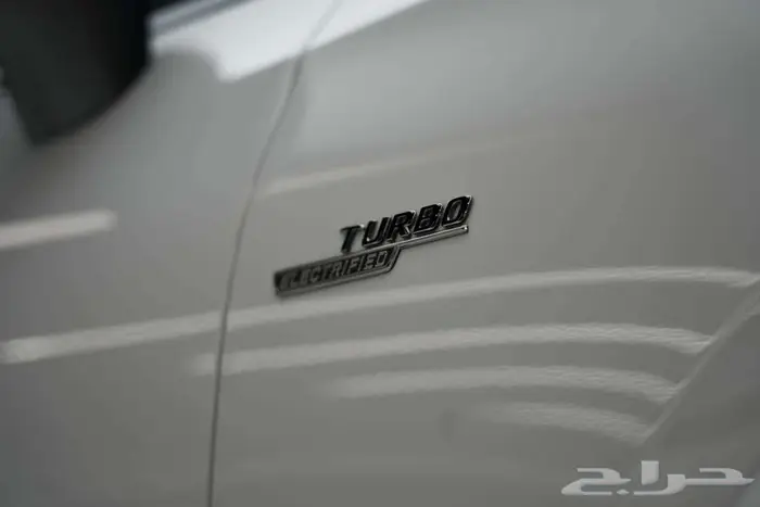 مرسيدس GLC 43 Coupe موديل 2025 أصفار خليجي رمادي أحمر 21