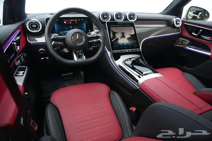 مرسيدس GLC 43 Coupe موديل 2025 أصفار خليجي رمادي أحمر 7