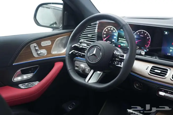 مرسيدس GLE 450 موديل 2025 أصفار خليجي أبيض أحمر 9