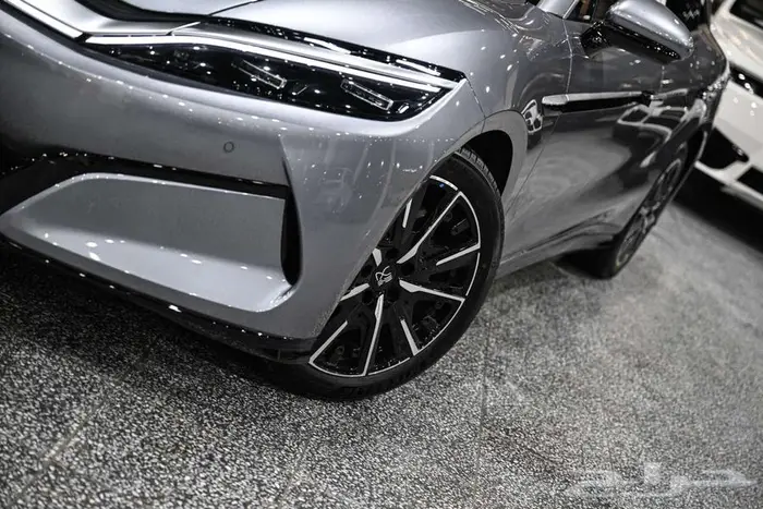 شركة البريمي لسيارات BYD 3