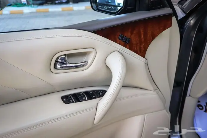 جيب انفنتي QX80 فل كامل موديل 2016 17