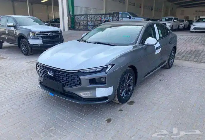 فورد تورس 2025 ستاندر اصفار 0
