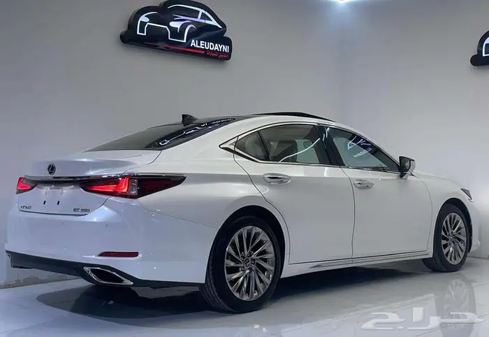 لكزس ES DD 350 2024 4