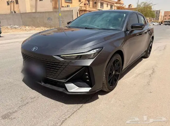 شانجان uni v 2025 8
