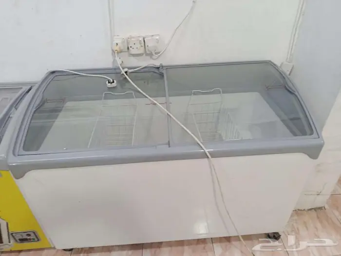 اغراض بقالة للبيع 3