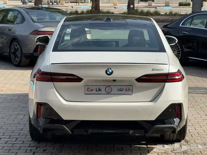 بي ام دبليو الفئة الخامسة 520 2025 ام كت. 4