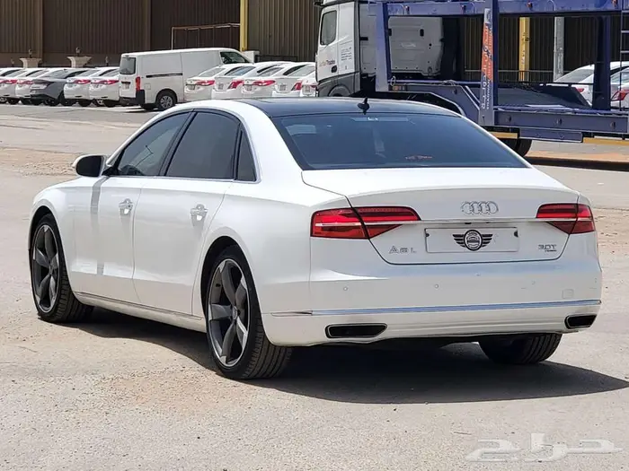 اوودي A8L م.2015 1
