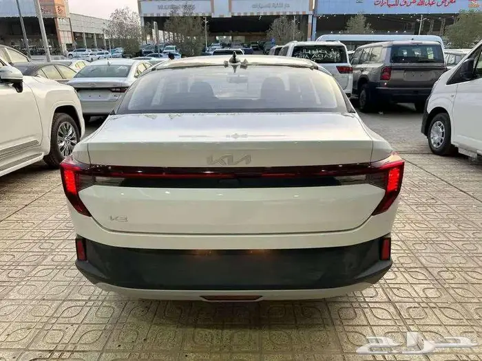 كيا K3 استاندر 1.6 cc موديل 2025 أقساط او كاش 9
