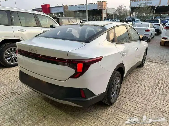 كيا K3 استاندر 1.6 cc موديل 2025 أقساط او كاش 6