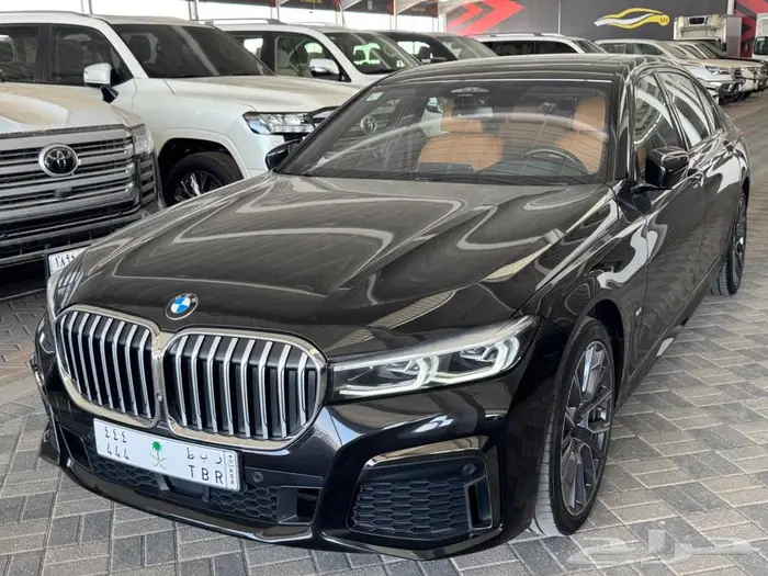 بي ام 2021 نظيف وفل ولون مميز 6