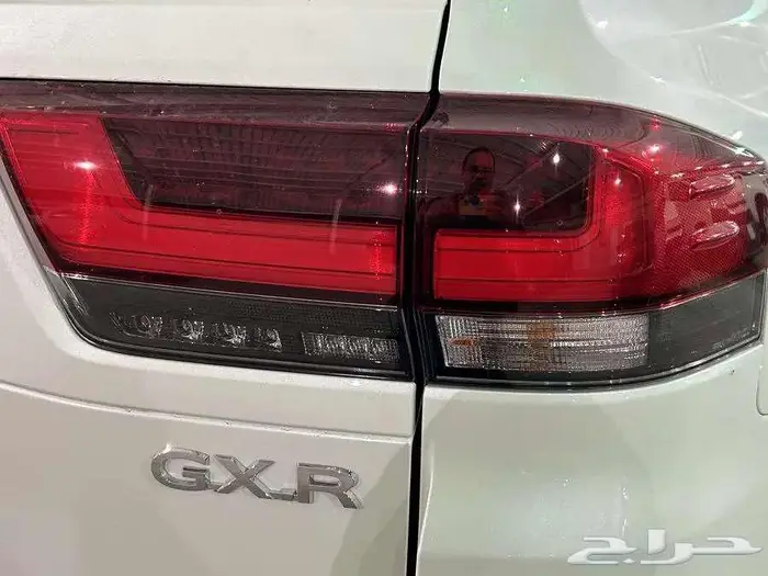 تويوتا لاندكروزر GXR L 3 موديل 2025 سعودي 12