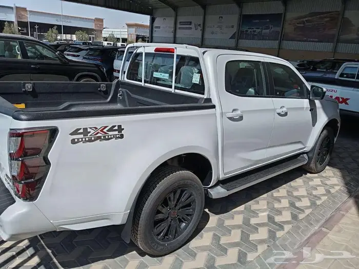 ايسوزو ديماكس GT 2025 فل كامل 3
