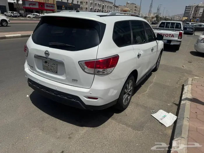جيب صالون نيسان باثفايندر 2013 دبل على السوم من 25 الف 8