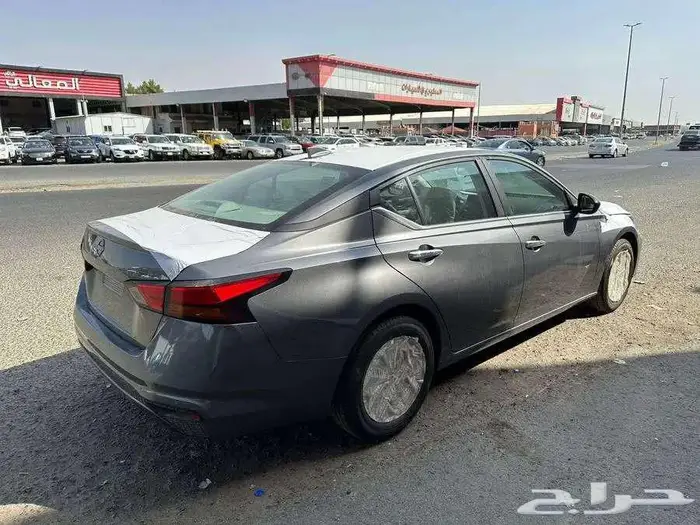 نيسان التيما2025استندر كاش وتاجير منتهى بالتمليك 8