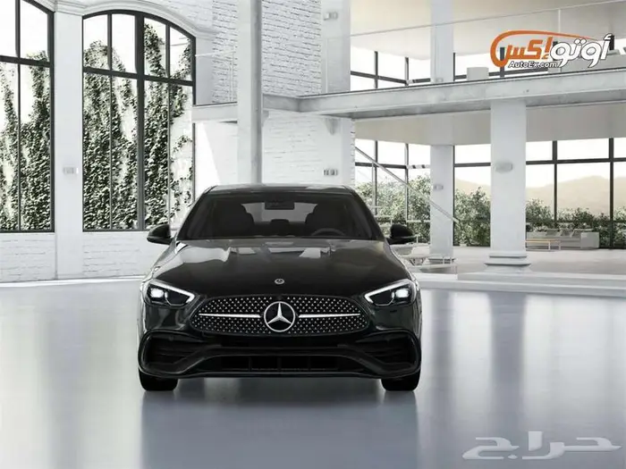 2024 مرسيدس C300 3