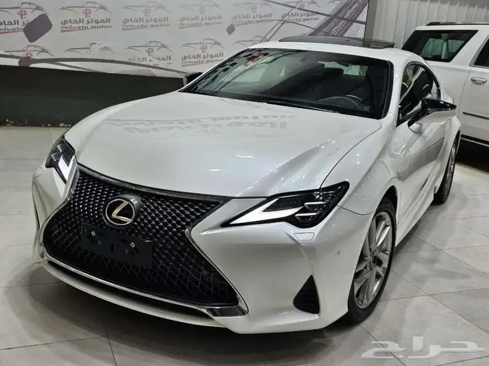 لكزس RC350 موديل 2022 9