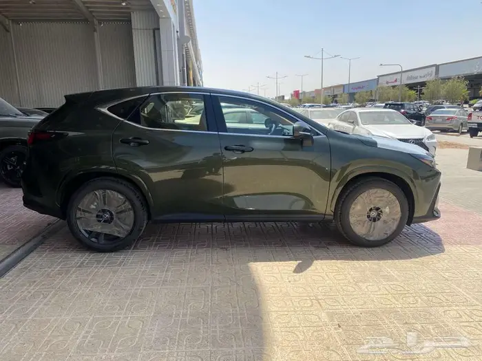 لكزس NX 350 AA 2025 زيتي داخلي جملي 3