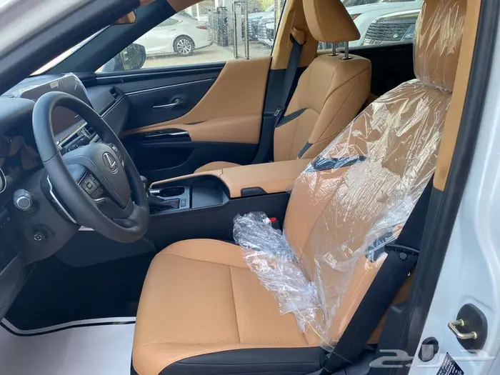 لكزس - ES350 CA - - 2025 الساير كويتي جميع الالوان 28