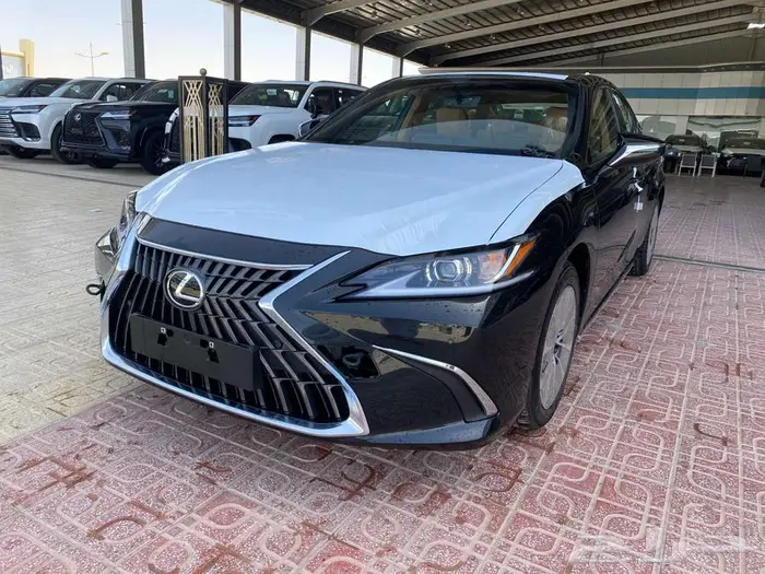 لكزس - ES350 CA - - 2025 الساير كويتي جميع الالوان 1