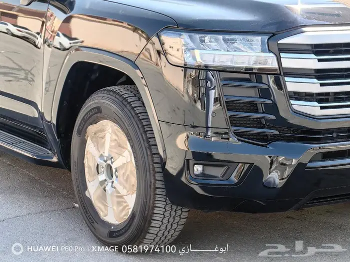 تويوتا لاندكروزر GXR. L2بنزين موديل 2025 6