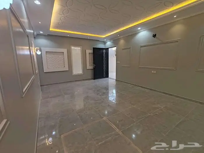 للبيع فيلا بشقتين - حي الرمال (مسك) بالرياض 3