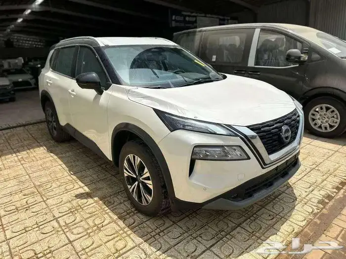 نيسان اكستريل SV بلس 2025 كاش وتقسيط 1