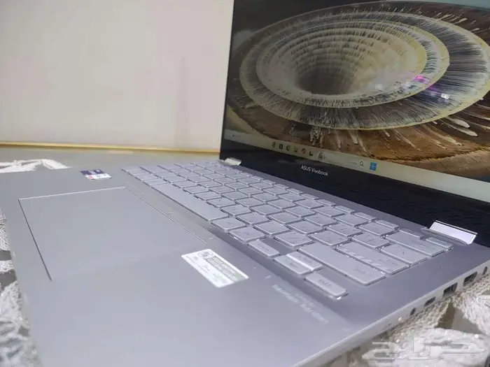 لابتوب لاب توب Asus i9 مواصفات عالية شبه جديد 3