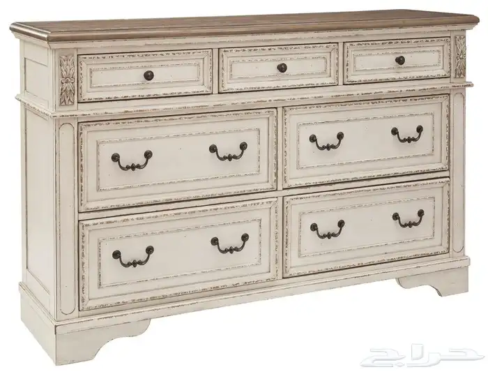 سرير نوم من الرقيب Realyn King Panel bedroom 5