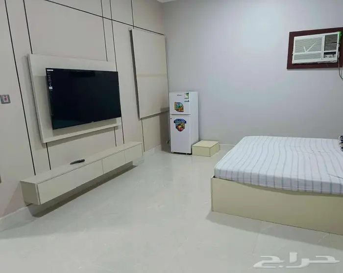 شقة استديو مع مطبخ سرفس وحمام في الشوقية 1
