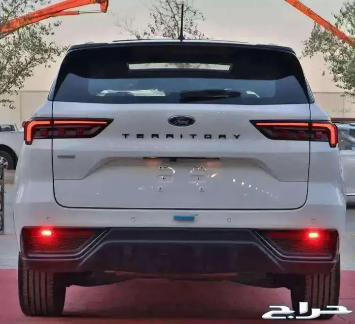 فورد تيريتوري دارك اديشن 2025 5