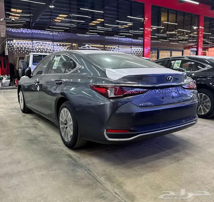 لكزس ES250AA 2025 سعودي الاقل سعرآ 3