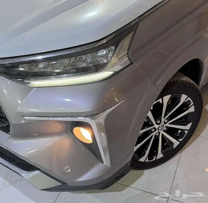 تويوتا فيلوز GLX 2025 كاش واقساط عازل حراري مجاني 6